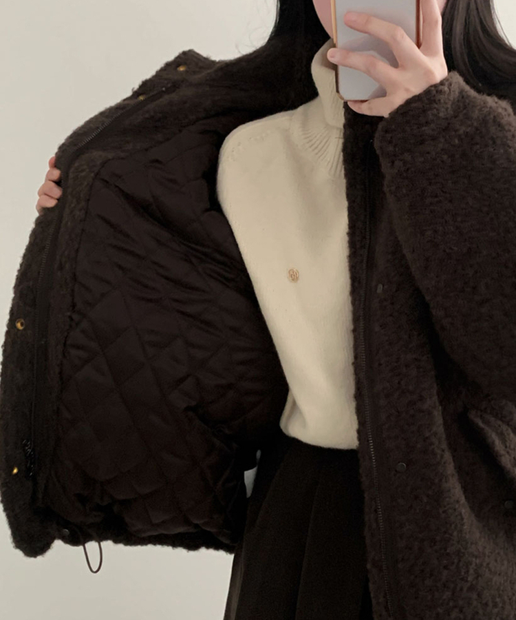 전체누빔안감으로 따뜻함 상승올데이 하이넥 부클 집업 누빔 하프 자켓