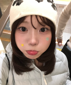 クロススタッズビーニー IVORY