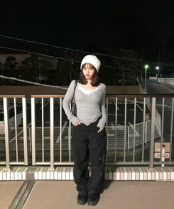 【SET】レースクロップド丈Tシャツ＋スカーフ GRAY