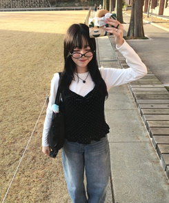 벨벳 뷔스티에 블라우스 블랙