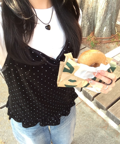 벨벳 뷔스티에 블라우스 블랙