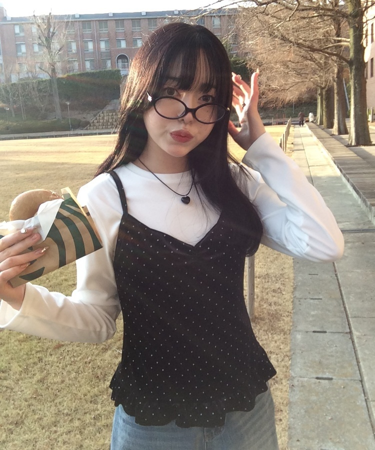 벨벳 뷔스티에 블라우스 블랙