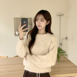 봉봉 라운드 오버핏 겨울 긴팔 니트 루즈핏 울 긴팔티 아방핏 허리잘록 상의 연베이지