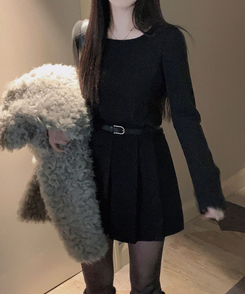 【ベルト付き】プリーツAラインミニスカート BLACK