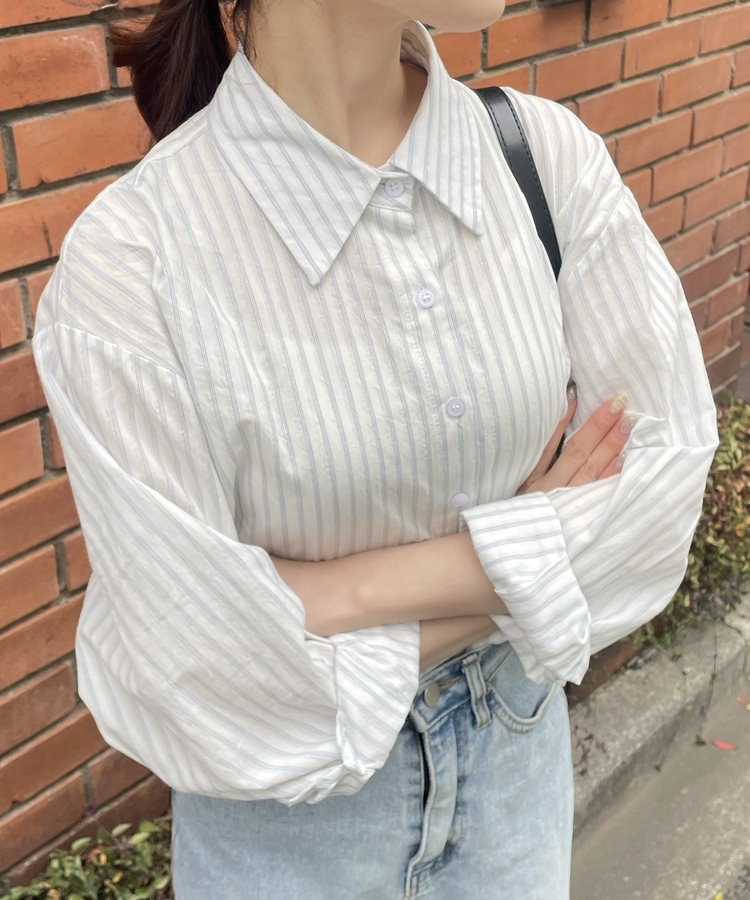 모던 스트라이프 셔츠 블루