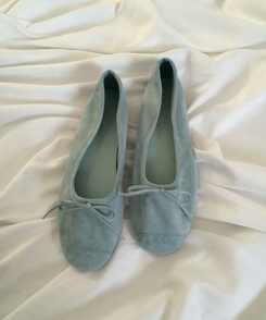 リボン付きスウェードバレエシューズ SKY BLUE