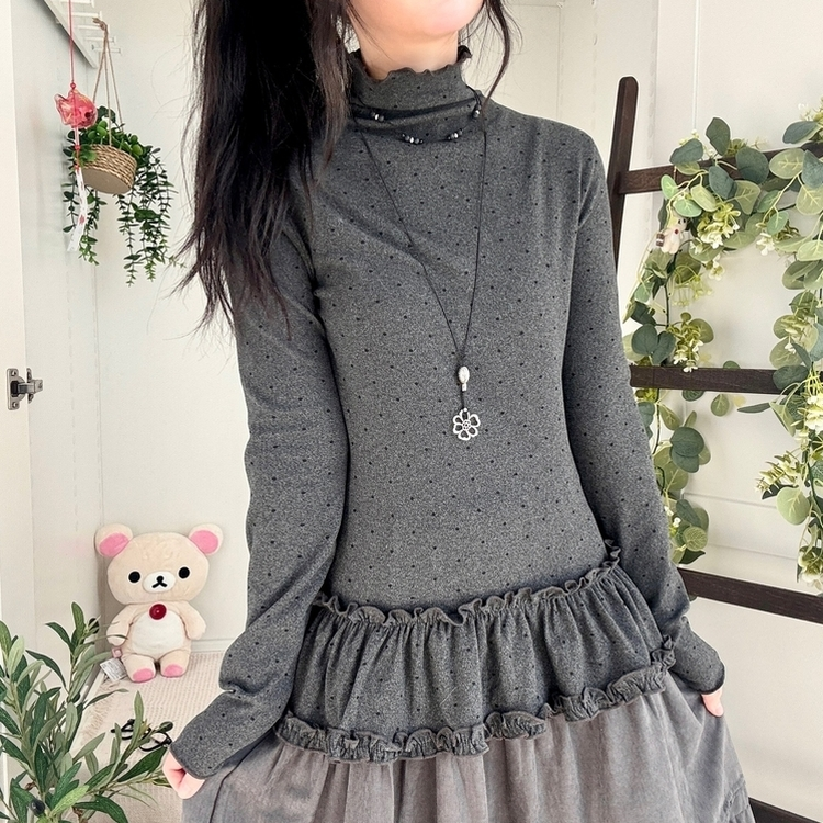 완전 부드러운 도트 낙낙핏 부들부들 레이어드 캉캉 프릴 폴라 긴팔 티셔츠