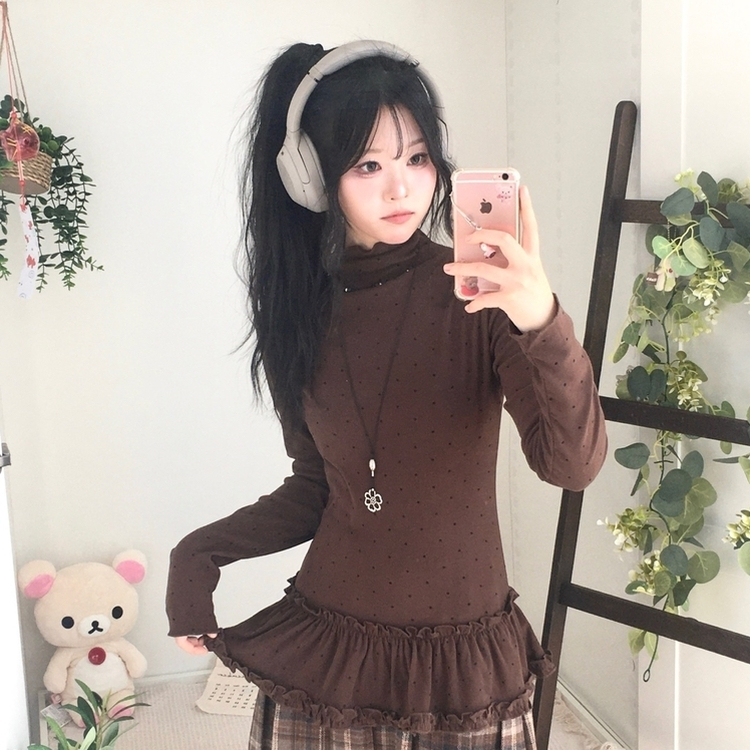 완전 부드러운 도트 낙낙핏 부들부들 레이어드 캉캉 프릴 폴라 긴팔 티셔츠