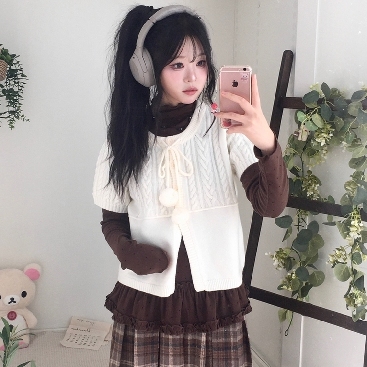 완전 부드러운 도트 낙낙핏 부들부들 레이어드 캉캉 프릴 폴라 긴팔 티셔츠