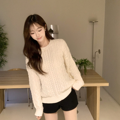 배배 꽈배기 라운드 루즈핏 겨울 긴팔 니트 오버핏 벌룬핏 긴팔티 데일리 상의 아이보리