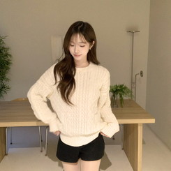 배배 꽈배기 라운드 루즈핏 겨울 긴팔 니트 오버핏 벌룬핏 긴팔티 데일리 상의 아이보리