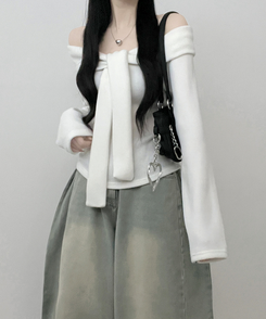 디엘꼬임리본오프숄더기모긴팔티셔츠 아이보리