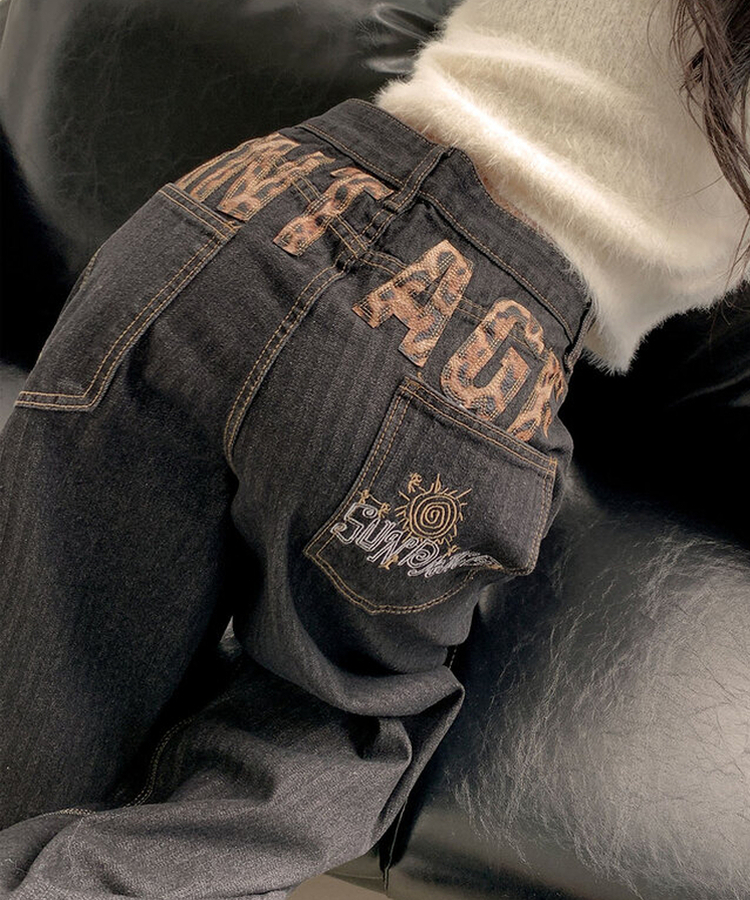 보노 레오파드 레터링 패치 자수 벌룬핏 데님 팬츠 레오파드데님