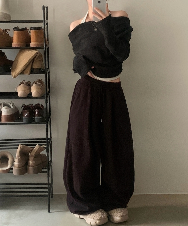 그레인 핀턱 골지니트 와이드 롱팬츠 브라운