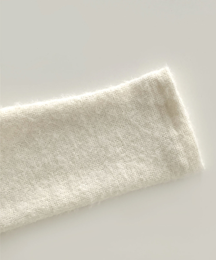 밀리 앙고라 퍼 슬림핏 라운드 긴팔니트티셔츠 홀터나시