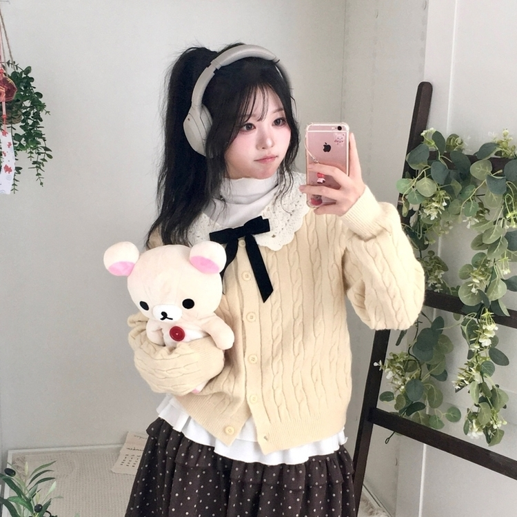 러블리 레이스카라 리본 탈부착 꽈배기 니트 가디건 베이지