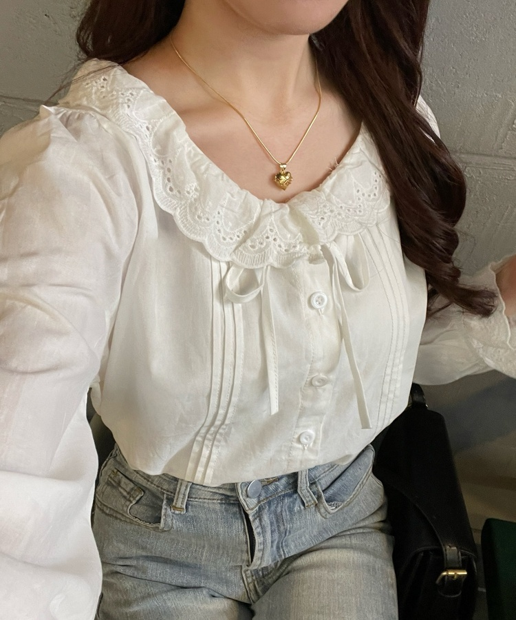 핀턱 레이스 블라우스 아이보리