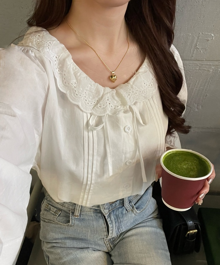 핀턱 레이스 블라우스 아이보리