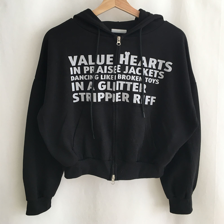 レタリングフードパーカージップアップ