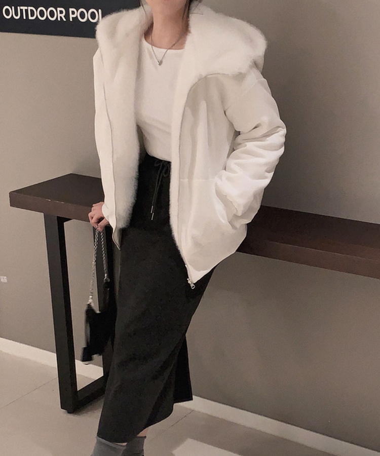 양면으로 착용가능한리버시블 양면 페이크 밍크 퍼 루즈핏 후드 집업 점퍼