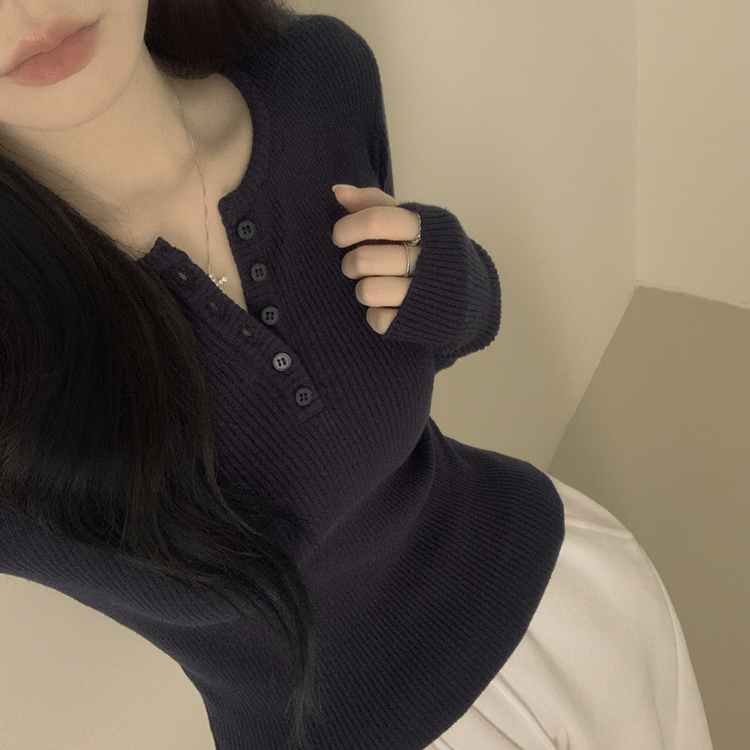 골지 버튼 슬림핏 긴팔티셔츠 니트 네이비