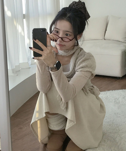 주주 골덴 코듀로이 A라인 뒷밴딩 속바지내장 플레어 미디 스커트 아이보리