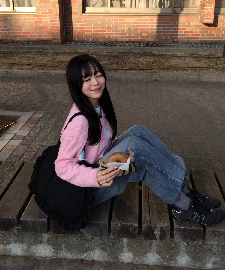 러브 도트 프릴 가방 블랙