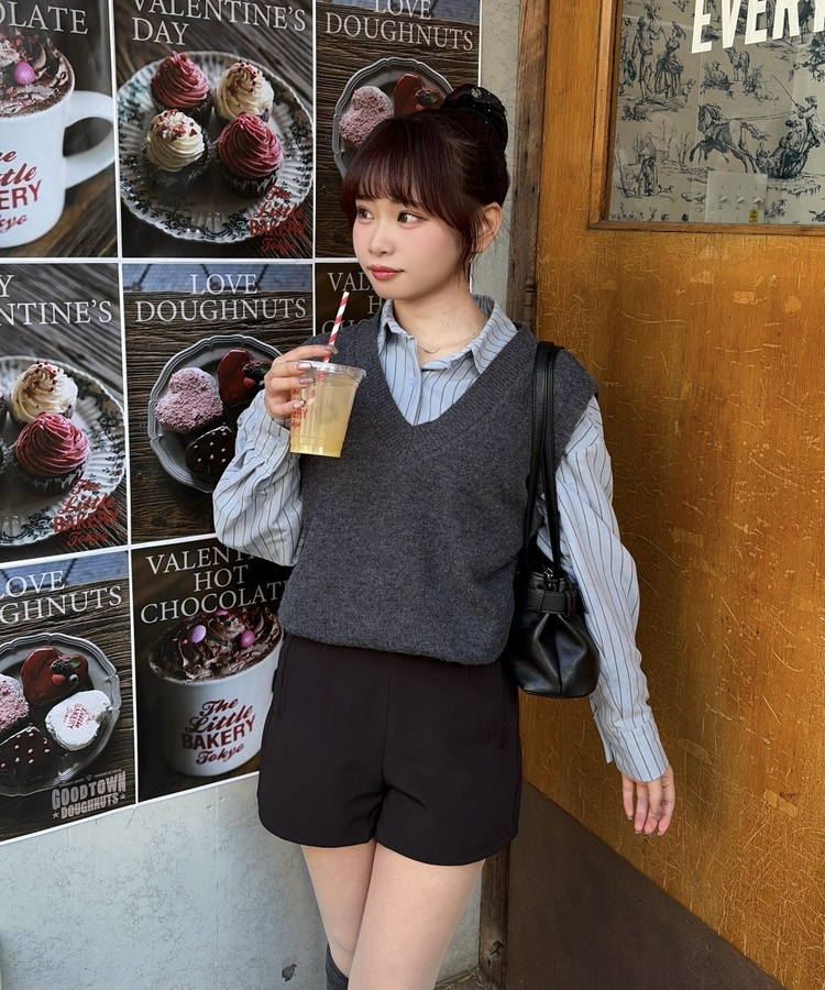 【SET】스트라이프 셔츠 니트 조끼 세트 그레이