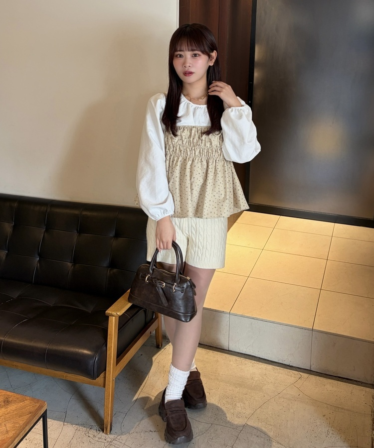 【세트】플라워 비스체 + 블라우스 베이지