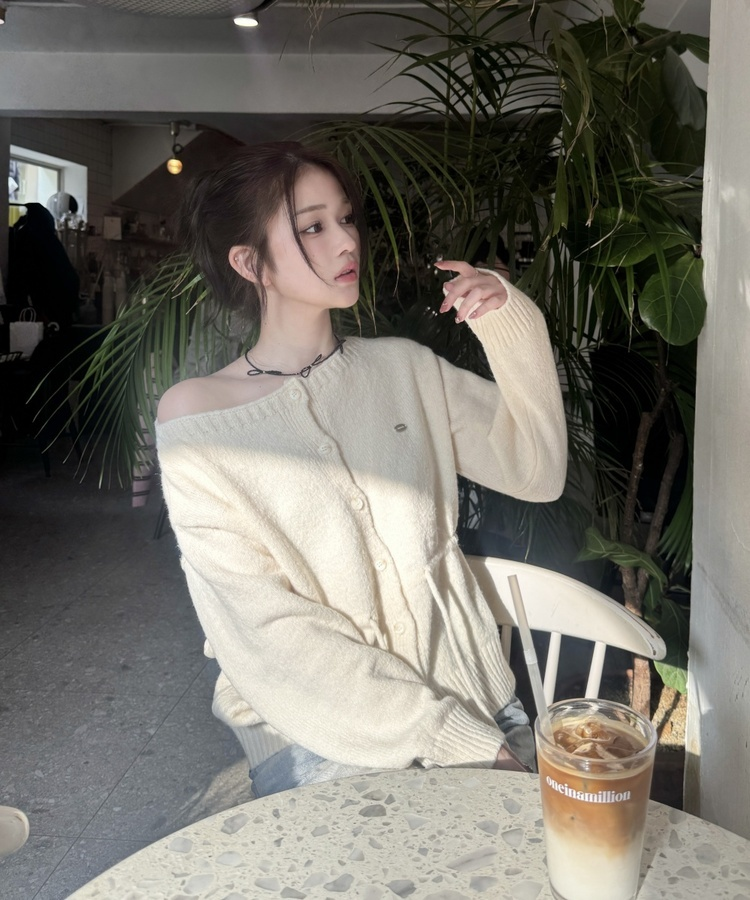 비즈 리본 목걸이 블랙