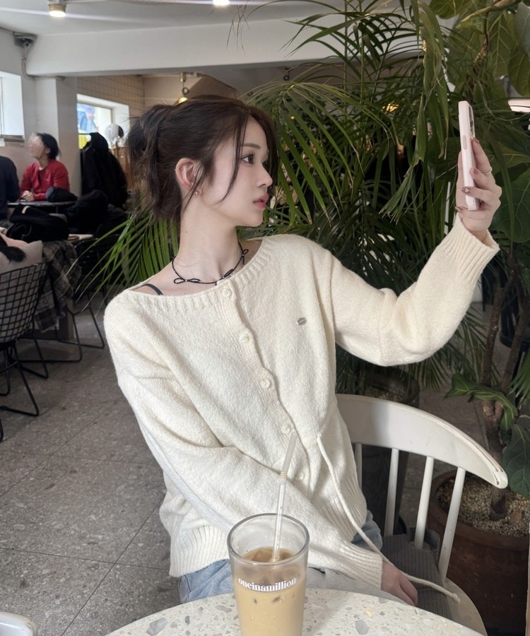 비즈 리본 목걸이 블랙