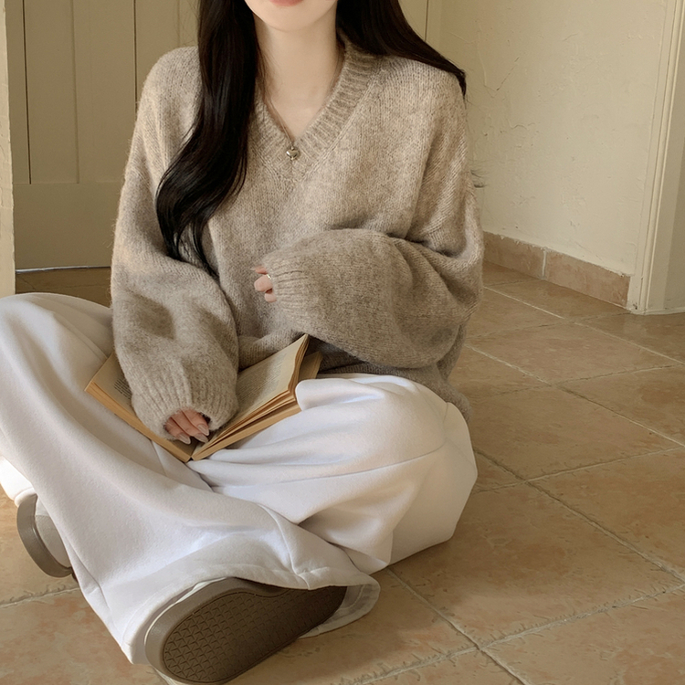 여리여리 오버핏 도톰 믹스보카시 알파카울 브이넥 아방핏 박시 울니트 연밤