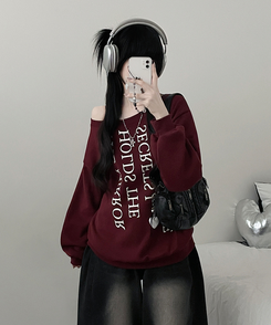 하이드레터링프린팅오프숄더박스핏맨투맨 와인