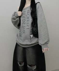 하이드레터링프린팅오프숄더박스핏맨투맨 그레이