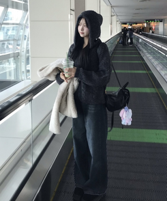 꽈배기 후드 니트 집업 먹색