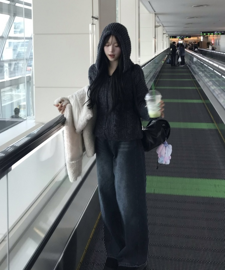 꽈배기 후드 니트 집업 먹색