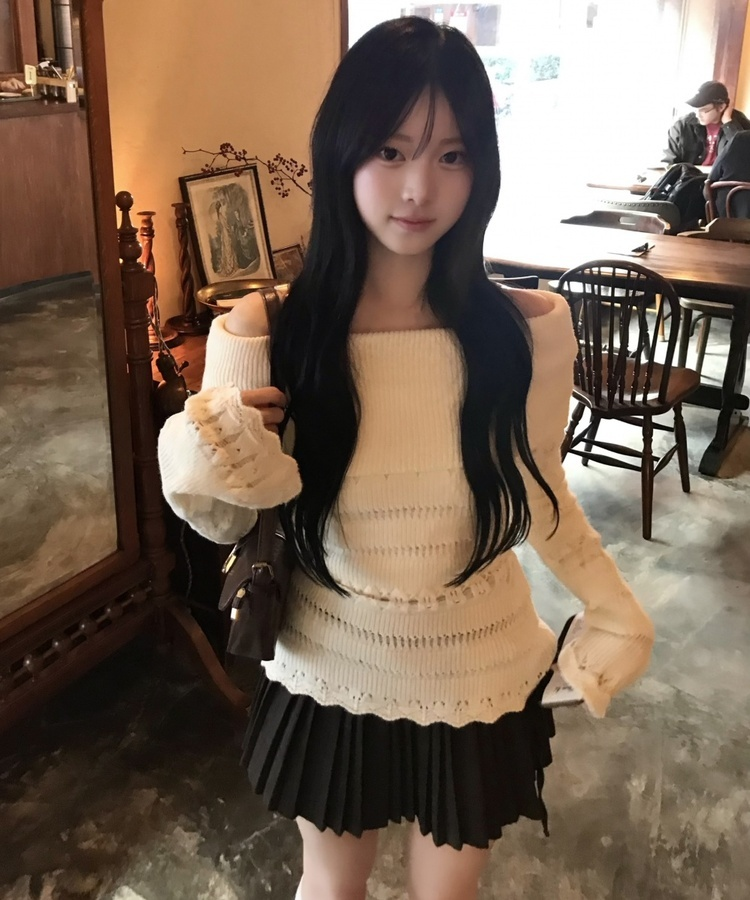 코코 펀칭 오프 니트 아이보리