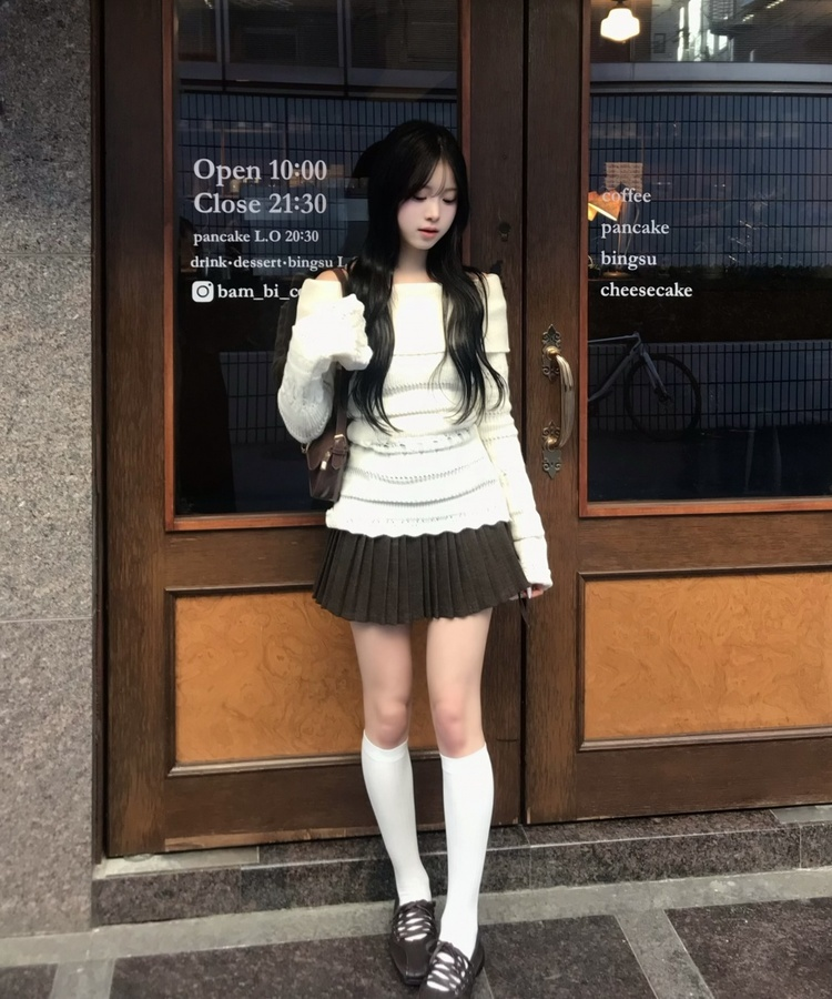 벨트 주름 미니 스커트 브라운