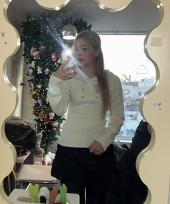 더블 버튼 니트티 아이보리