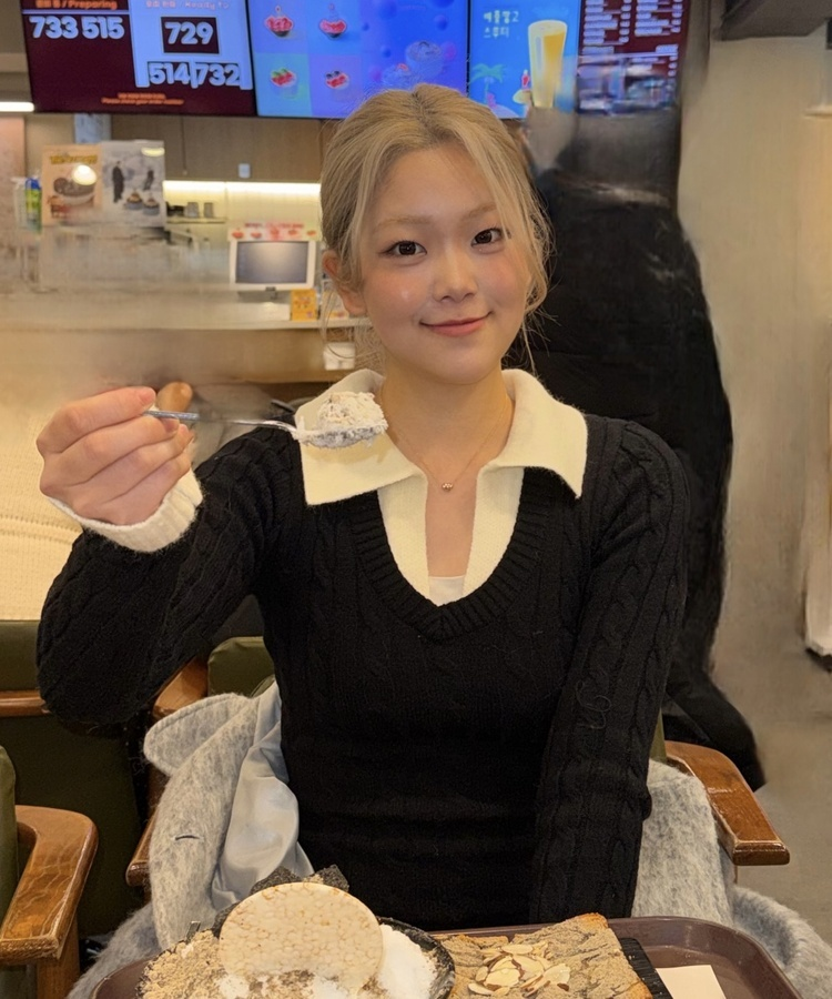 (세트)도트 타이 니트 블랙