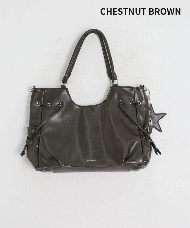 大容量 レザーショルダーバッグ