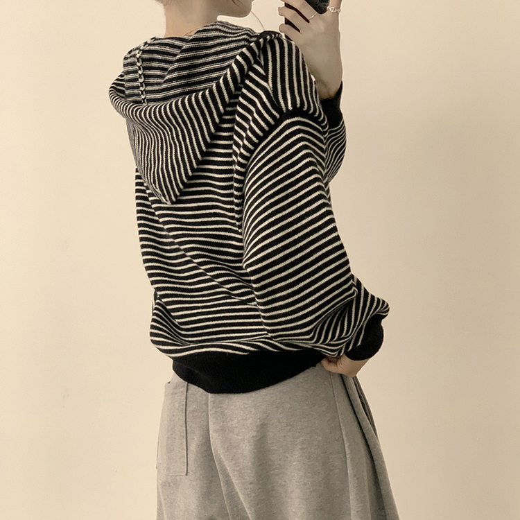 겨울까지 따뜻한 에리 팬던트 오버핏 겨울 긴팔 니트 후드 집업 루즈핏 가디건 데일리 상의 5color 블랙