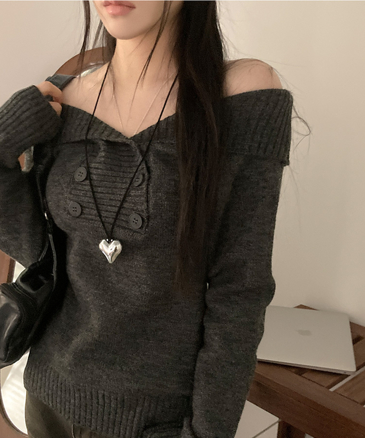 더블버튼 오프숄더 숄 니트 차콜