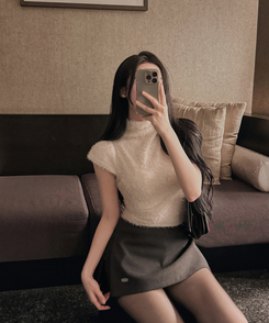 ハーフネックファーフェアリー半袖Tシャツ IVORY