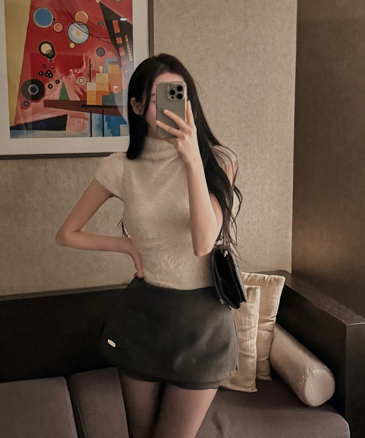 ハーフネックファーフェアリー半袖Tシャツ IVORY