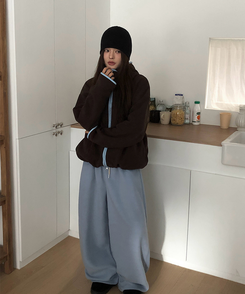 ハイネックフードフリースジップアップ BROWN