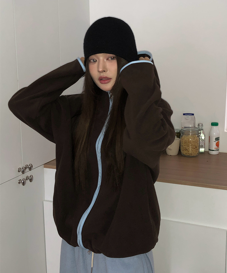 ハイネックフードフリースジップアップ BROWN