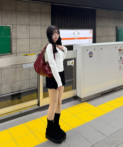 ドット柄ラウンドネックTシャツ IVORY