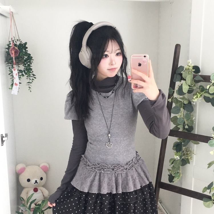 숲속소녀 부들부들 레이어드 캉캉 프릴 반팔티셔츠 프릴 목폴라 긴팔 티셔츠 그레이
