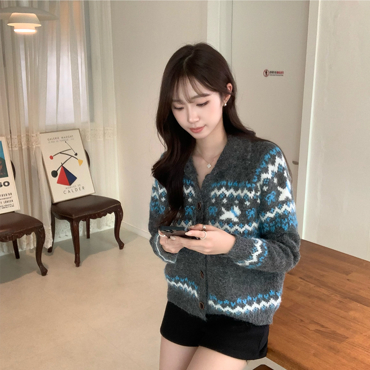 모니모 카라 노르딕 겨울 긴팔 니트 가디건 하이넥 버튼 아우터 오버핏 상의 폴라 루즈핏 울 긴팔티 차콜